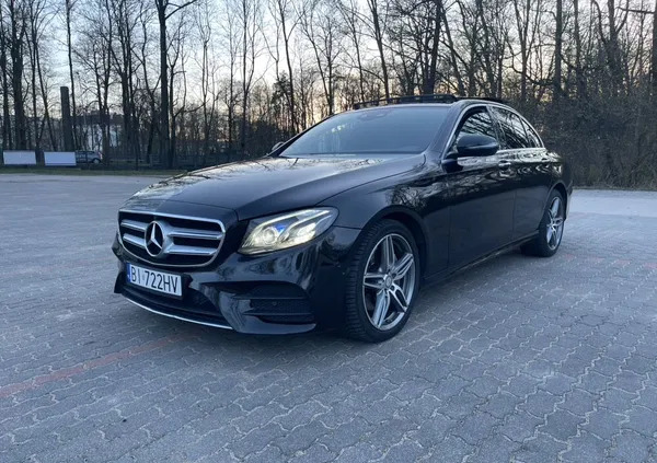 samochody osobowe Mercedes-Benz Klasa E cena 119900 przebieg: 129500, rok produkcji 2017 z Białystok